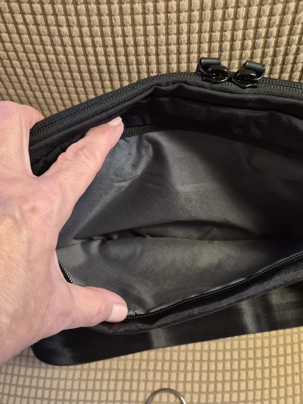 CHROME brand Crossbody Sling Bag - Picture 5 of 10